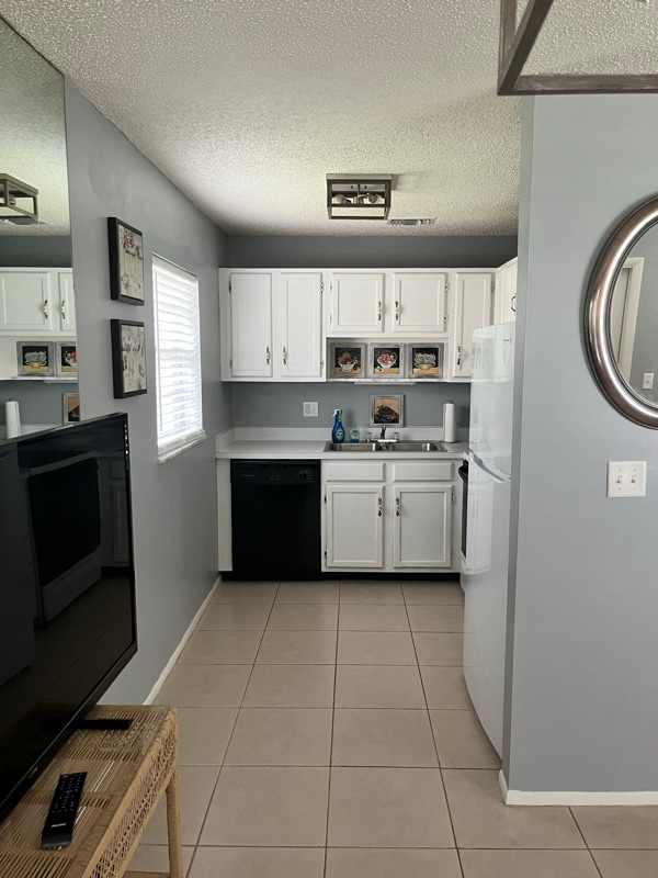property at 105 Spring Lake Ct