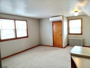 69 N 12th Ave in Manville, NJ - Building Photo - Building Photo