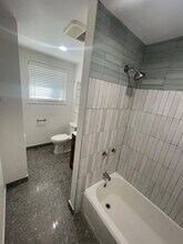 6180 Broadway in Sacramento, CA - Building Photo - Building Photo