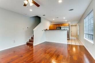 1909 May St in Fort Worth, TX - Building Photo - Building Photo