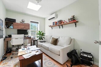 612 Jersey Ave in Jersey City, NJ - Building Photo - Building Photo