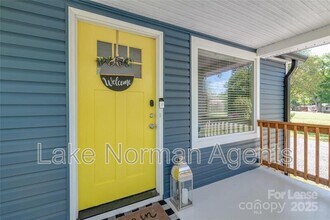 126 Tomberlin Rd in Mount Holly, NC - Building Photo - Building Photo