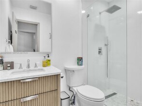 13821 SW 14th St in Miami, FL - Building Photo - Building Photo