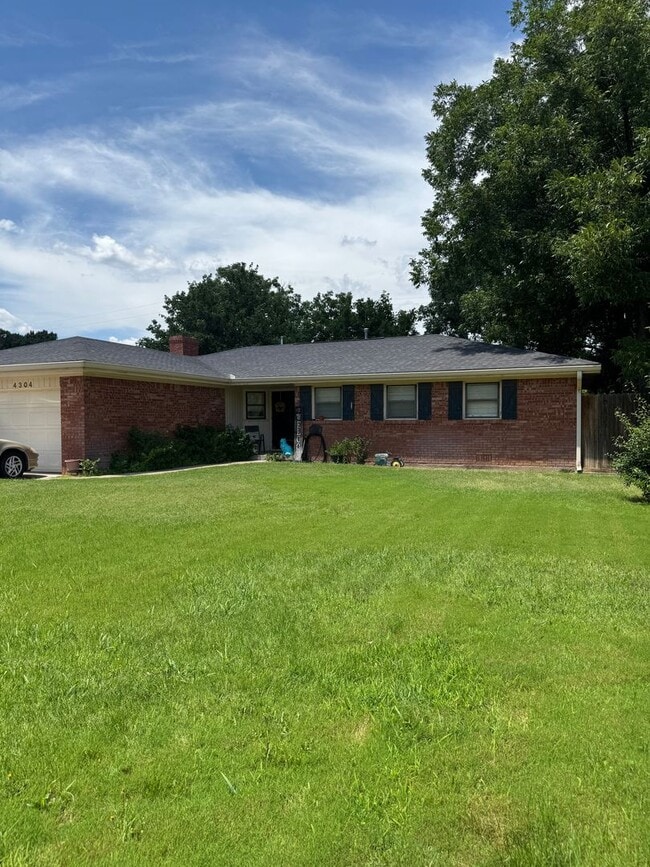 property at 4304 Omaha Ave