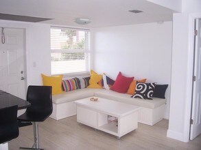 1820 New Palm Way-Unit -303 in Boynton Beach, FL - Building Photo - Building Photo