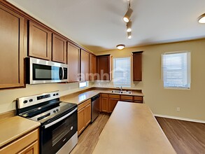 1748 S Chatsworth in Mesa, AZ - Foto de edificio - Building Photo