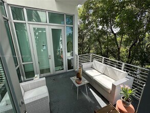 3062 Bird Ave in Miami, FL - Building Photo - Building Photo