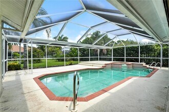 1301 Piper Blvd in Naples, FL - Building Photo - Building Photo