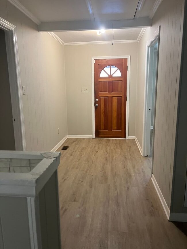 15221 NC-73 in Huntersville, NC - Building Photo - Building Photo
