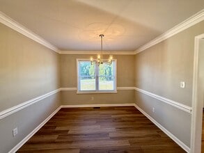 820 Westwood Dr in Elon, NC - Building Photo - Building Photo