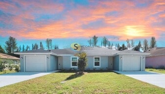 31 Wood Amber Ln in Palm Coast, FL - Building Photo