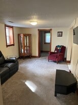1501 Rice Creek Rd NE in Fridley, MN - Building Photo