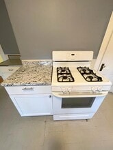 19 Porter St, Unit 2 in Somerville, MA - Building Photo - Building Photo