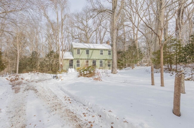 57 Ellise Rd in Mansfield, CT - Building Photo - Building Photo