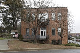 102 Russell St in Easley, SC - Building Photo - Building Photo