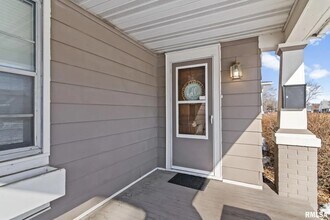 1039 Osburn Ave in Springfield, IL - Building Photo - Building Photo