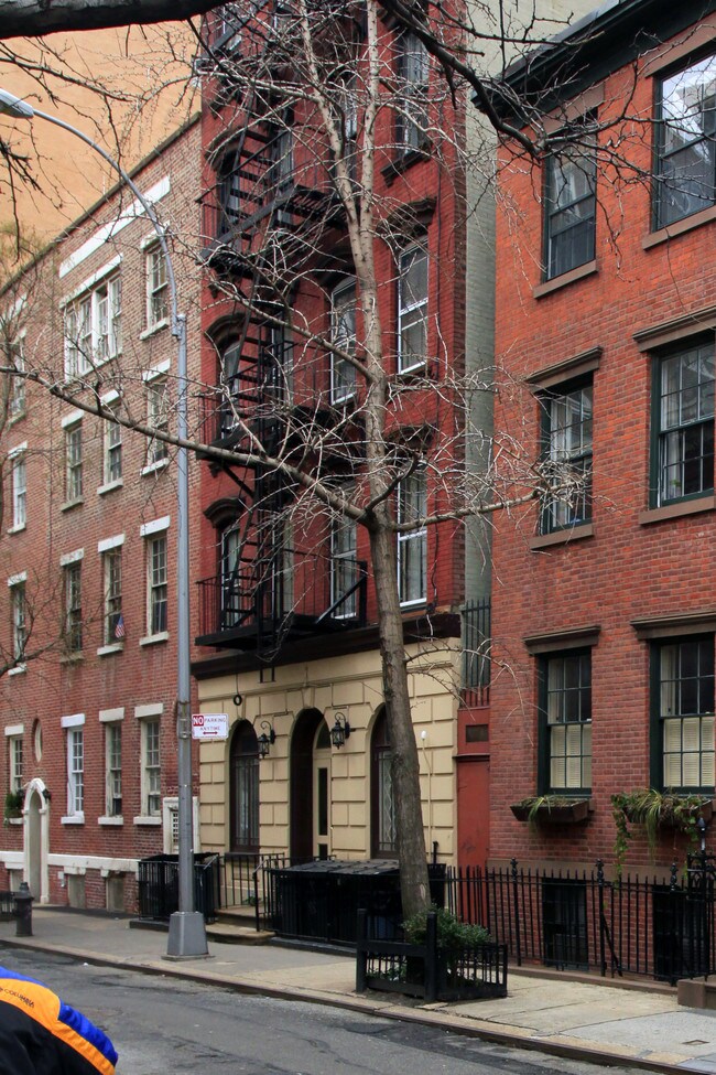 23 Barrow St in New York, NY - Foto de edificio - Building Photo