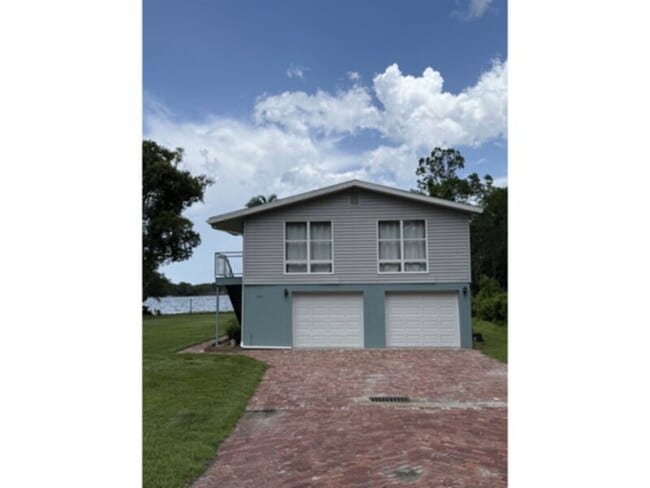 property at 1441 Balmy Beach Dr