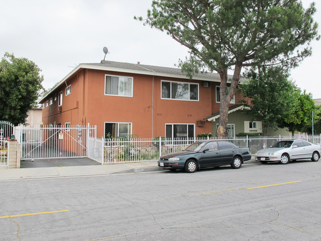 614 N Orange Ave in Monterey Park, CA - Foto de edificio - Building Photo