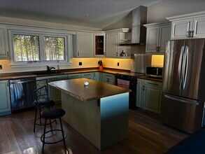 34 Bancroft Ridge Dr in Bancroft, ON - Building Photo - Building Photo