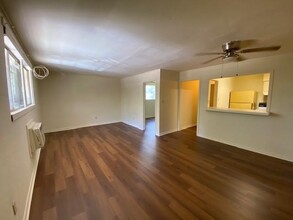 2783 Iowa St in Baton Rouge, LA - Foto de edificio - Building Photo