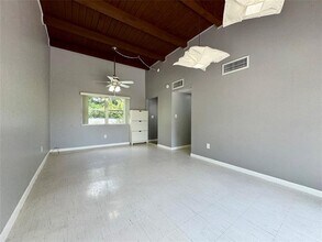 1313 SW 8th Ct in Fort Lauderdale, FL - Building Photo - Building Photo
