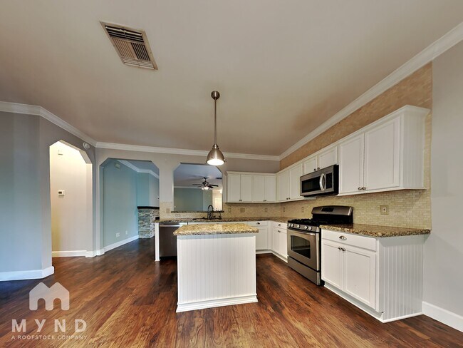 1003 Addison Park Ln in Spring, TX - Building Photo - Building Photo