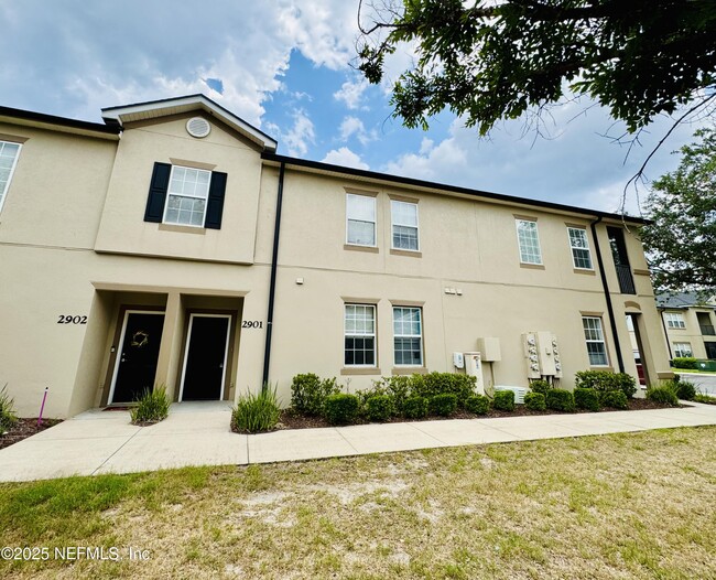 property at 12301 Kernan Forest Blvd