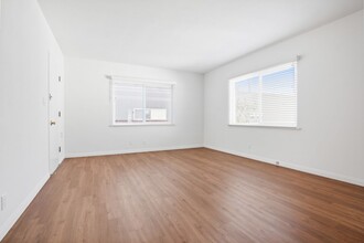 1018 Grant St, Unit A in Santa Monica, CA - Building Photo - Building Photo