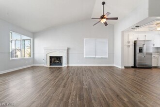 1620 Desert Ridge Ave in North Las Vegas, NV - Building Photo - Building Photo