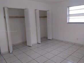 6147 Arthur St in Hollywood, FL - Building Photo - Building Photo