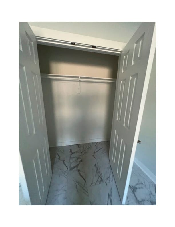 938 Redwood Ave in Rockport, TX - Foto de edificio - Building Photo