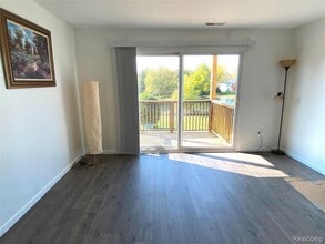 816 Bloomfield Village Blvd in Auburn Hills, MI - Building Photo - Building Photo