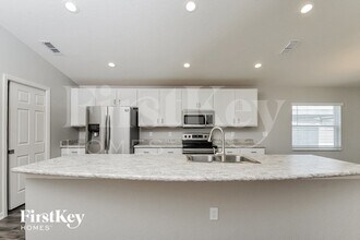 851 Orleans Dr in Eagle Lake, FL - Building Photo - Building Photo