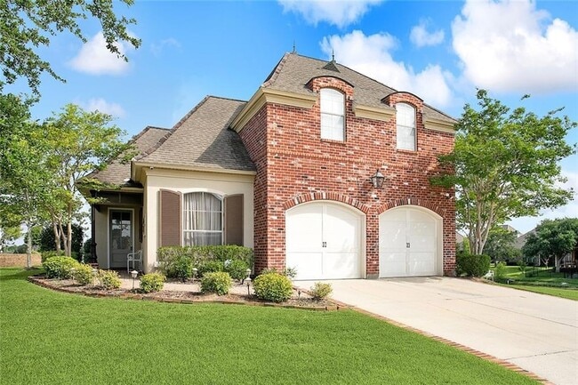 property at 109 Grand Champions Ln