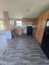 1462 Dearing Rd in Glasgow, KY - Building Photo - Building Photo