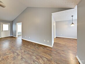 5102 Meridian Lake Dr in Monroe, GA - Foto de edificio - Building Photo