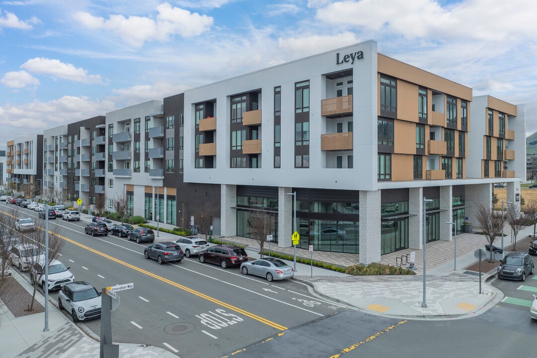 Leya in Fremont, CA - Foto de edificio