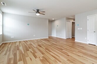 864 Garrison Ave in Clayton, NC - Building Photo - Building Photo
