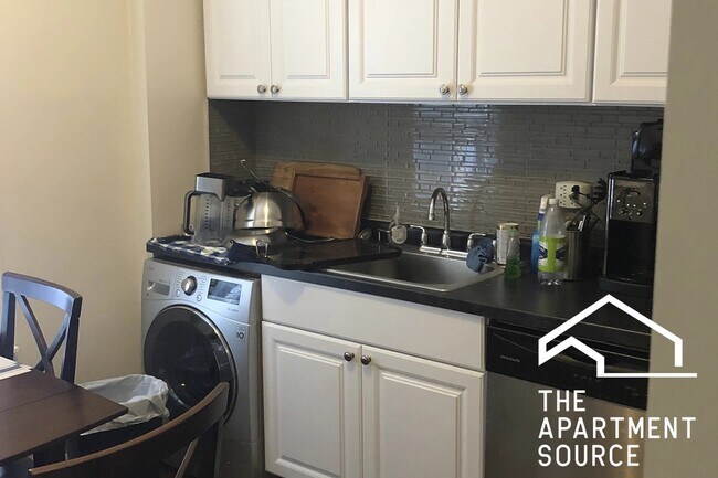 2151 N Fremont St, Unit 3S in Chicago, IL - Building Photo - Building Photo