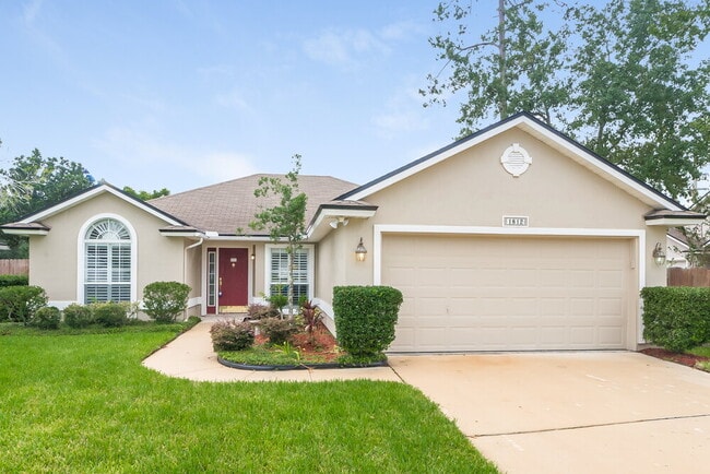 property at 1812 Northglen Cir