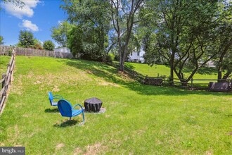 13348 Neerwinder Pl in Germantown, MD - Building Photo - Building Photo