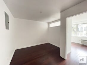 STANHOPE STREET / Bushwick 2-Bed 1-Bath / No Fee / 1-Month Free in Brooklyn, NY - Building Photo - Building Photo