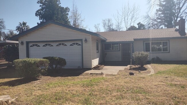 5490 King Rd in Loomis, CA - Building Photo - Building Photo