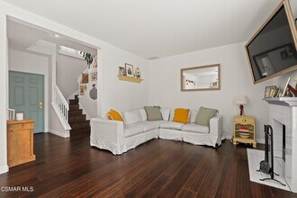 4891 Santo Dr in Oak Park, CA - Building Photo - Building Photo