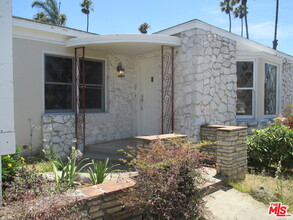 806 Venice Blvd, Unit 806 in Los Angeles, CA - Building Photo - Building Photo