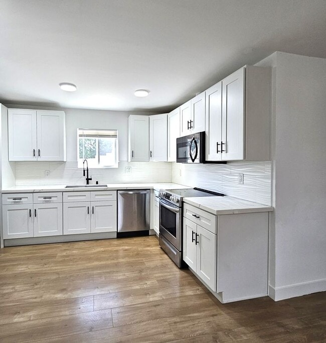 961 W 21st St in Los Angeles, CA - Building Photo - Building Photo