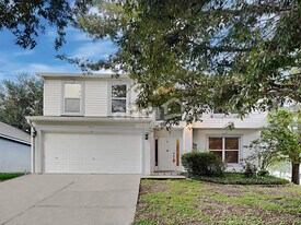 930 Mayfair St in Eustis, FL - Building Photo