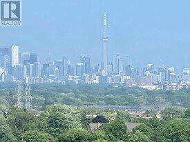 9 Valhalla Inn Rd, Unit 1511 in Toronto, ON - Building Photo