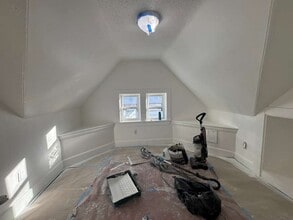 24 Belmont St, Unit 1 in Lawrence, MA - Building Photo - Building Photo